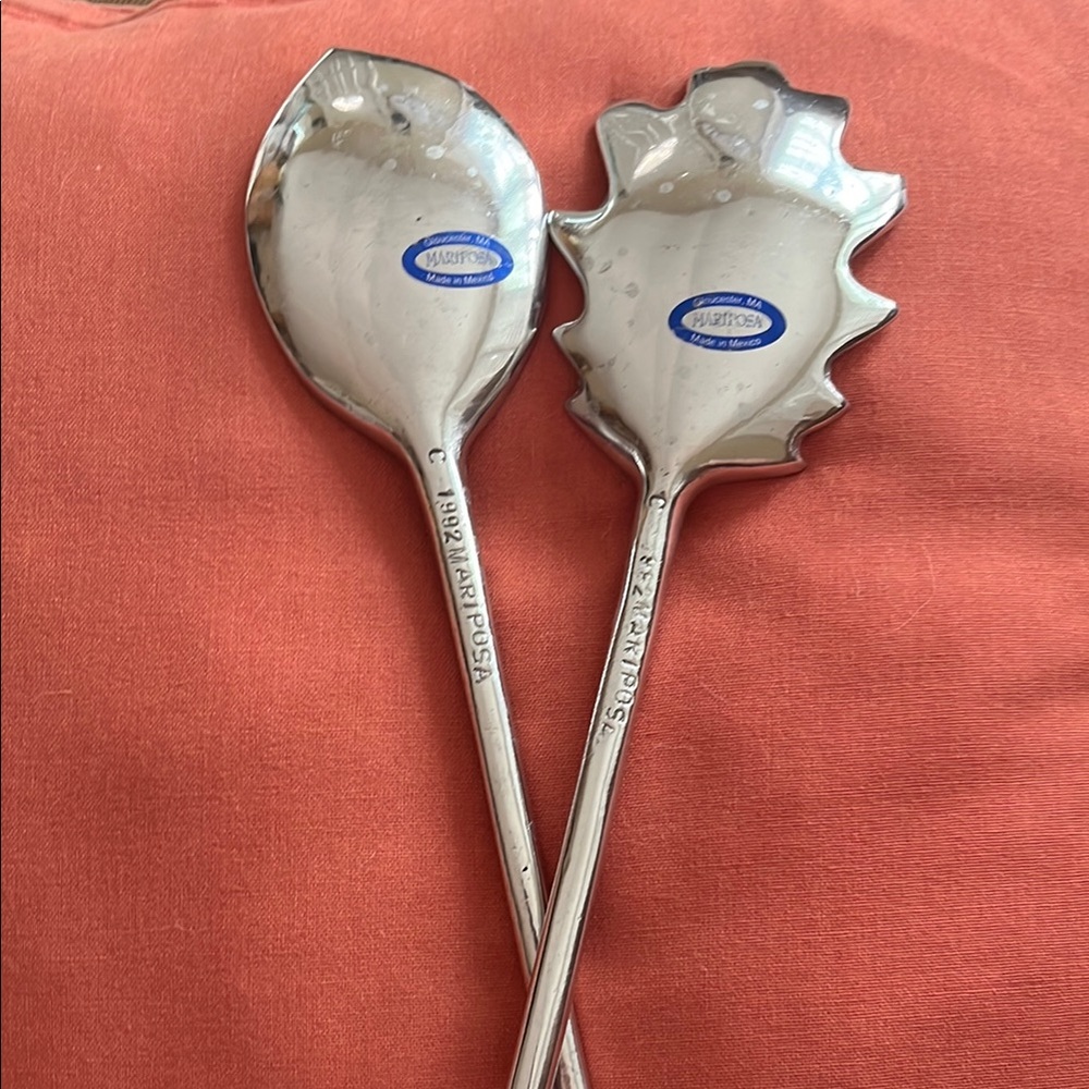 Mariposa 1992 Elegant Silver Leaf Serving Utensils for Dining - Picture 2 of 4